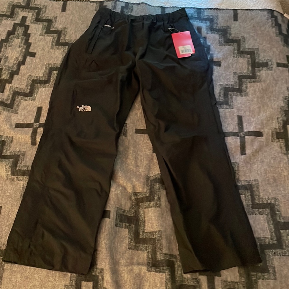 🏔️‼️NORTHFACE WOMEN’S HYVENT DT WINDBREAKER PANTS‼️🏔️